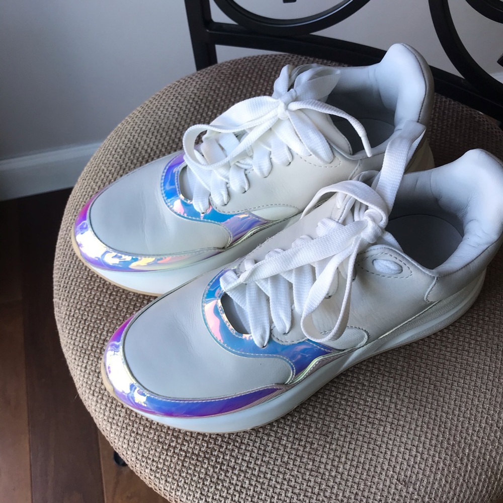 Alexander McQueen iridescent sneakers - Picture 7 of 12